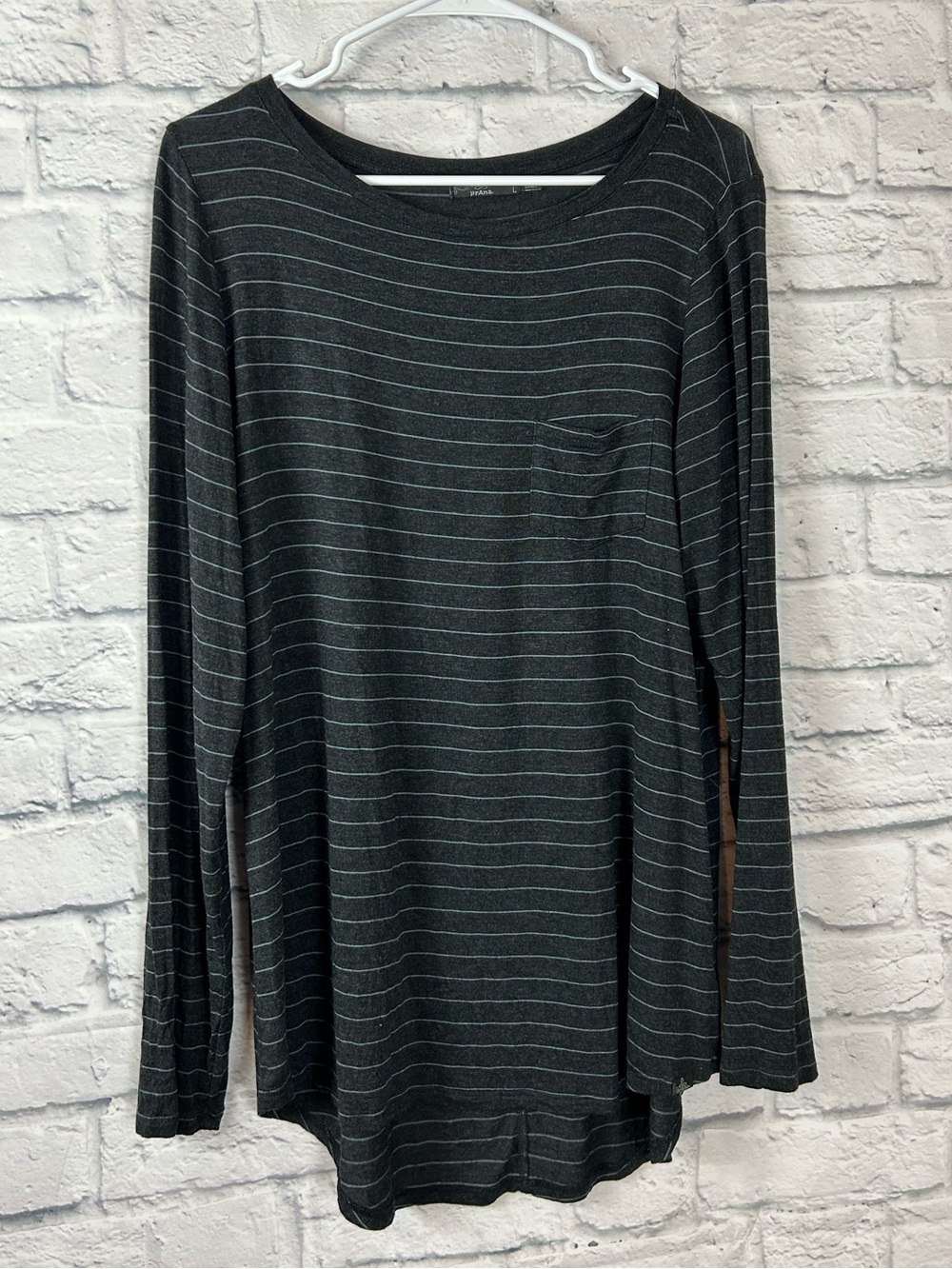 prAna XL Gray Striped Modal Long Sleeve Tunic Top High Low Hem Pocket